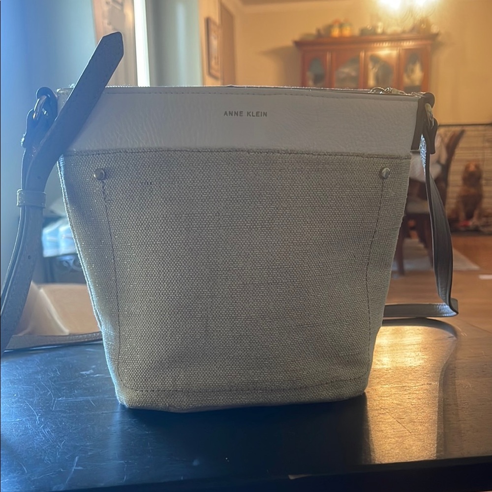 Anne Klein Cream and Tan Women's Bag